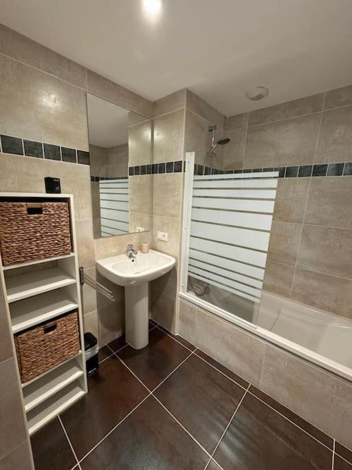 Suberbe Appartement Climatise Avec Terrasse Saint-Raphaël 외부 사진